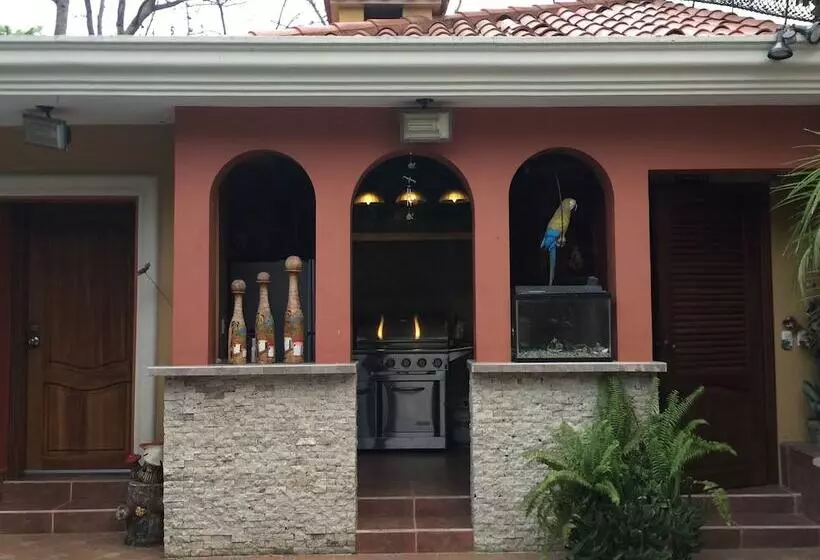 Refugio De La Montaña B&b