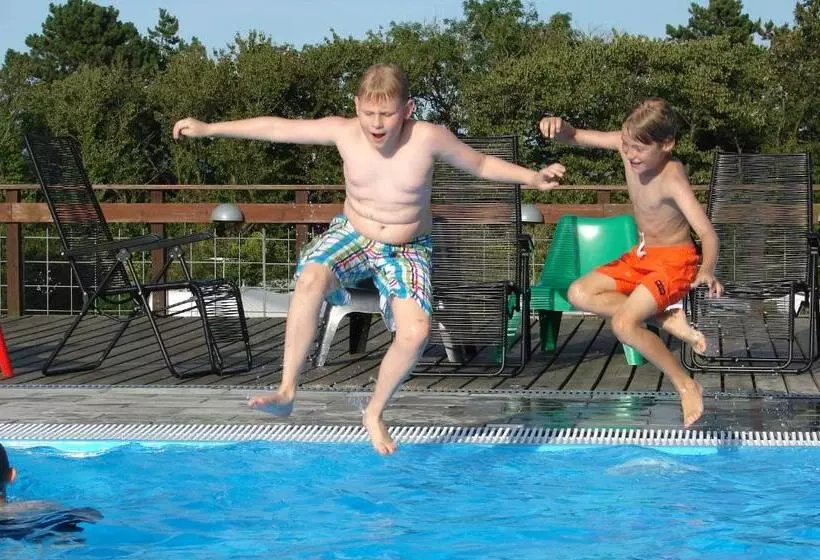 リゾートホテル Sandkaas Family Camping & Cottages
