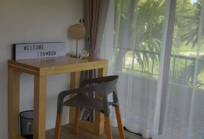 Hotelli Vish  And Cafe