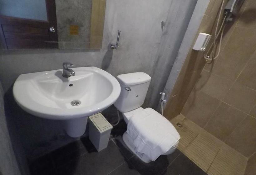 Hotel Vish  And Cafe