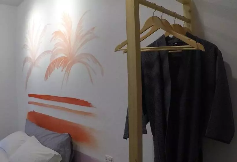 Hotelli Vish  And Cafe