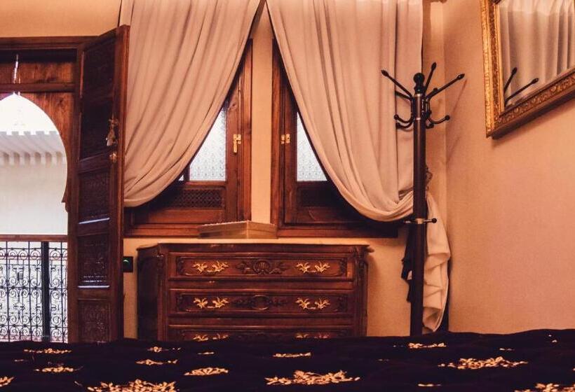 민박 Riad Golf Stinia