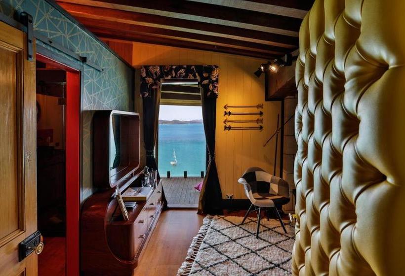 호텔 Donkey Bay Inn