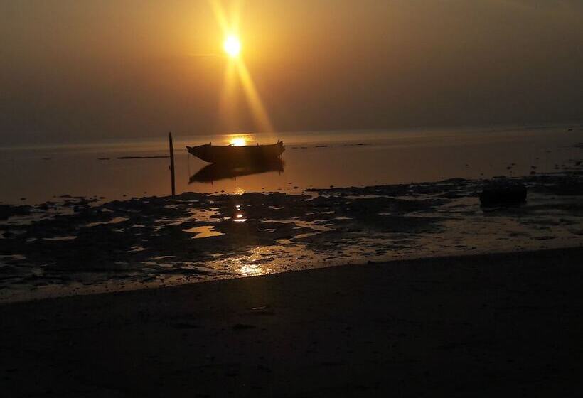 Hotell Sunrise Beach Resort