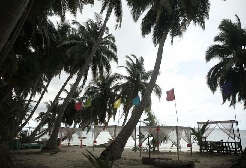 Hotell Sunrise Beach Resort