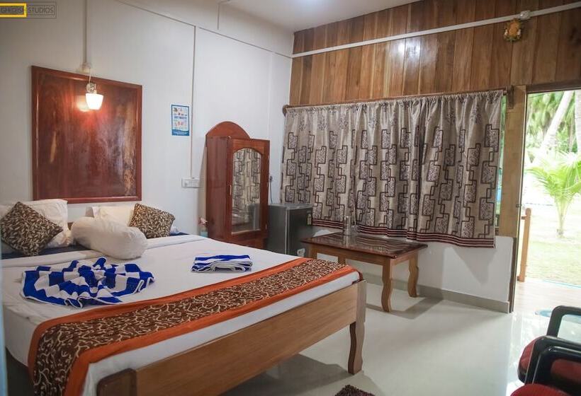 Hotell Sunrise Beach Resort