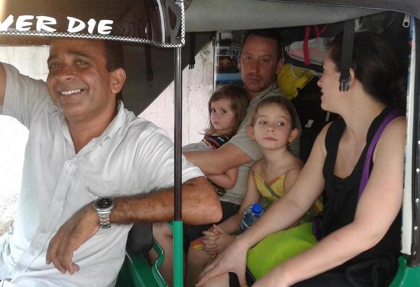 فندق Zatch Rooms