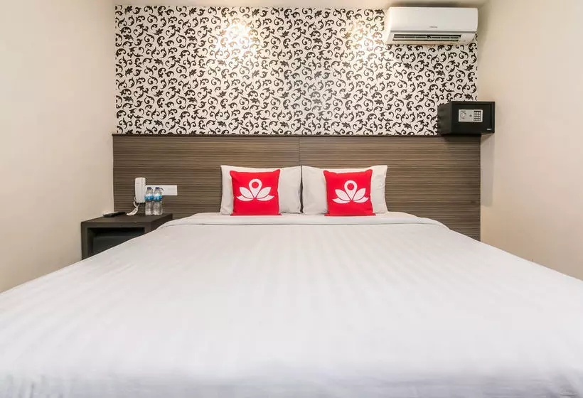 ホテル Zen Rooms Basic Kuta Central Park 2