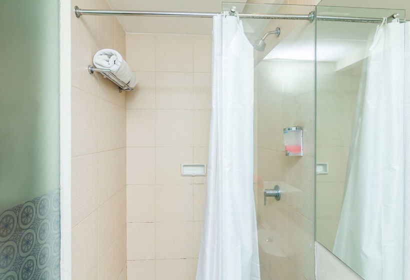 فندق Zen Rooms Basic Kuta Central Park 2