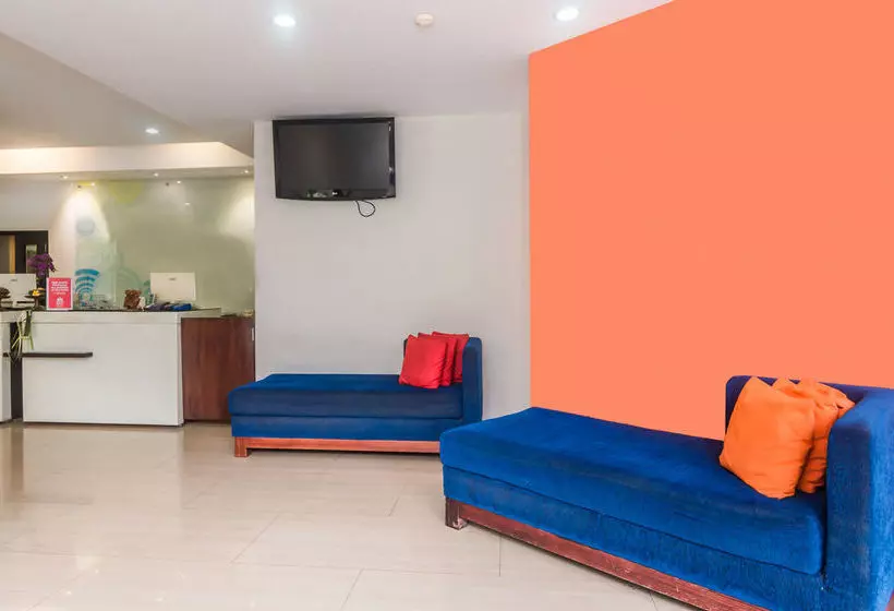ホテル Zen Rooms Basic Kuta Central Park 2