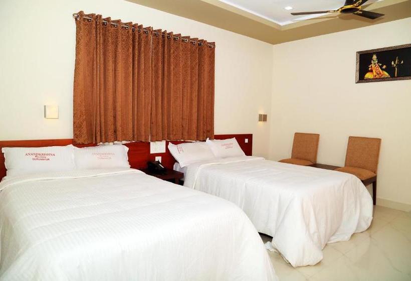 هتل Anandkrishna Residency