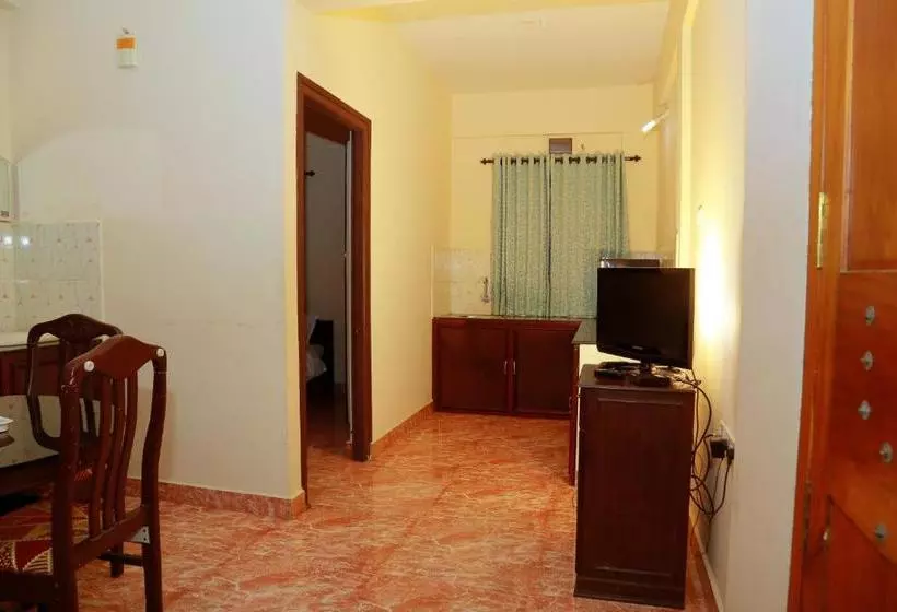 ホテル Anandkrishna Residency