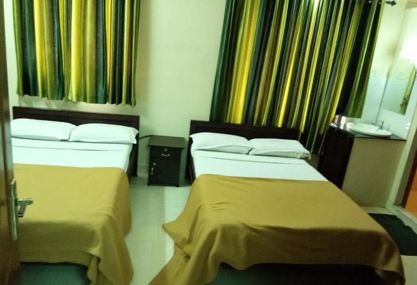 هتل Anandkrishna Residency