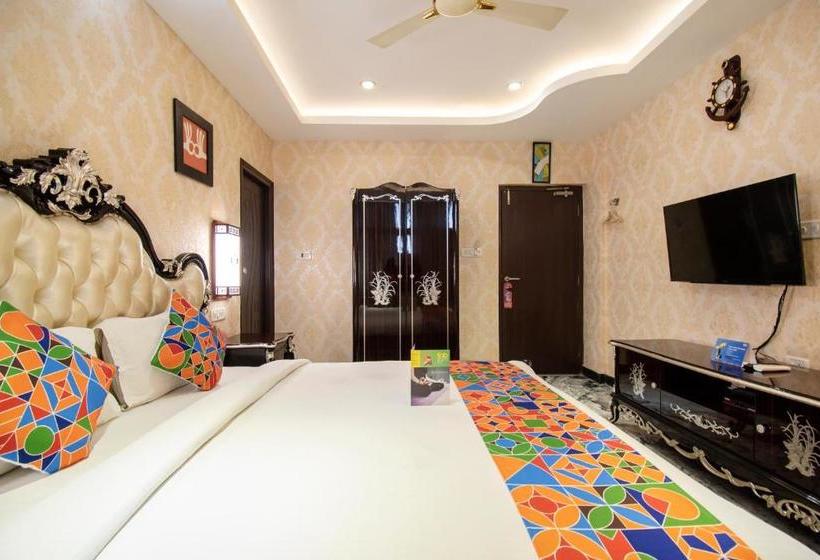 فندق Fab Nk Courtyard