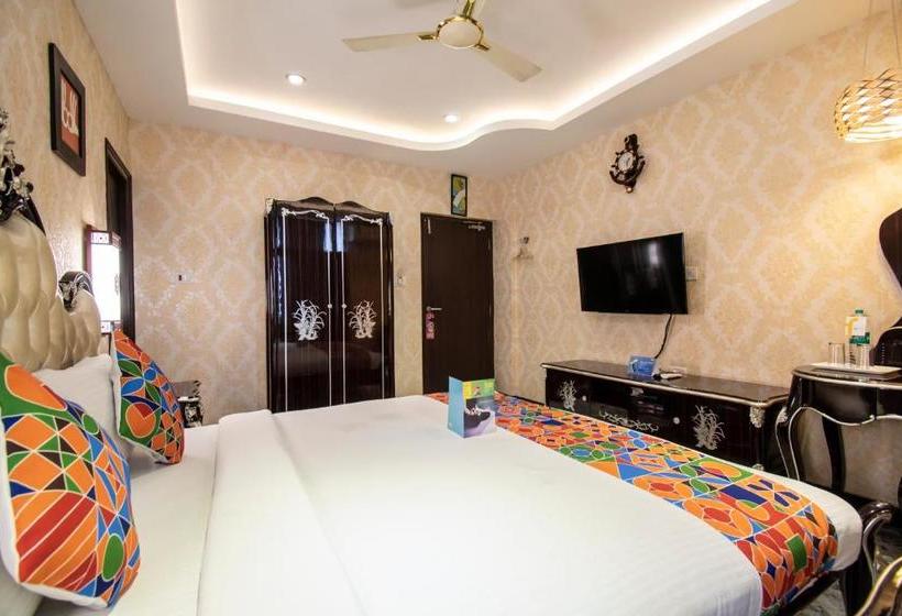 فندق Fab Nk Courtyard