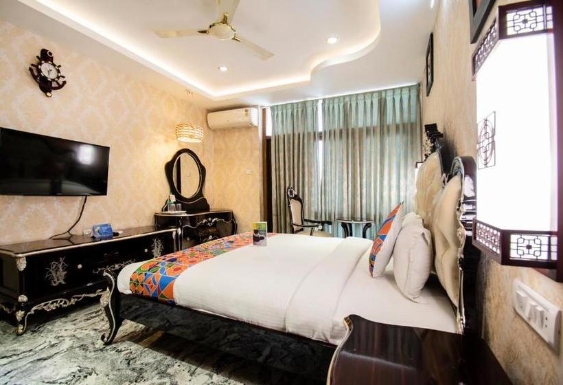 فندق Fab Nk Courtyard