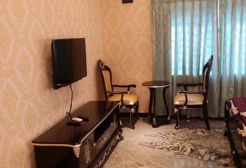 فندق Fab Nk Courtyard