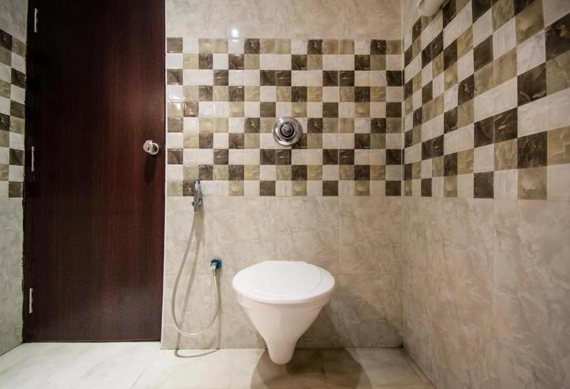 فندق Fab Nk Courtyard