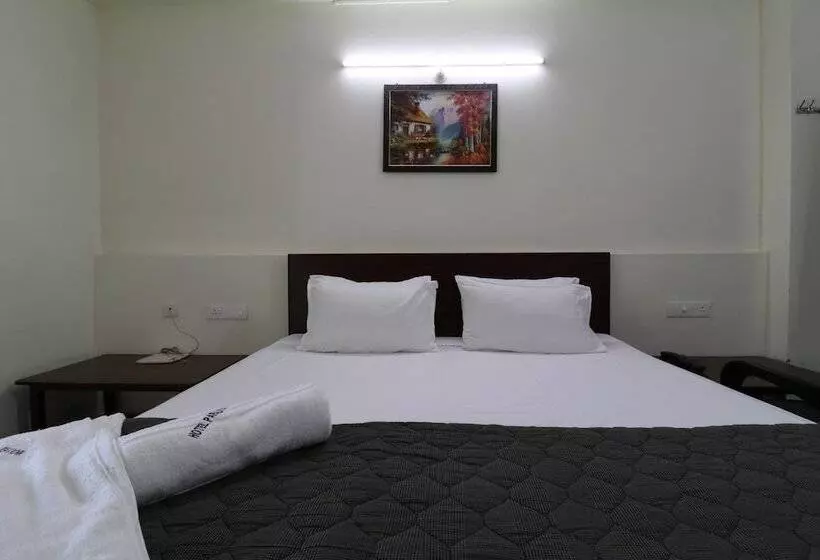 Hotelli Paradise Inn