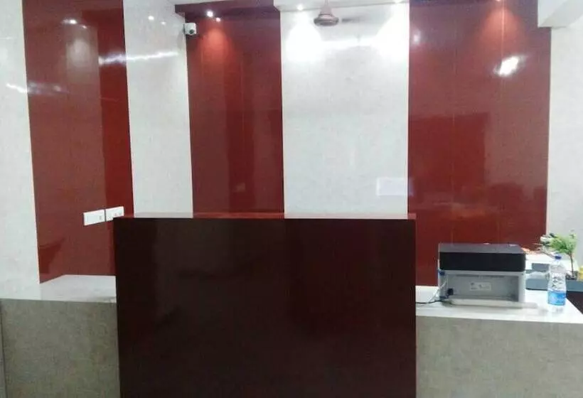 Hotelli Paradise Inn