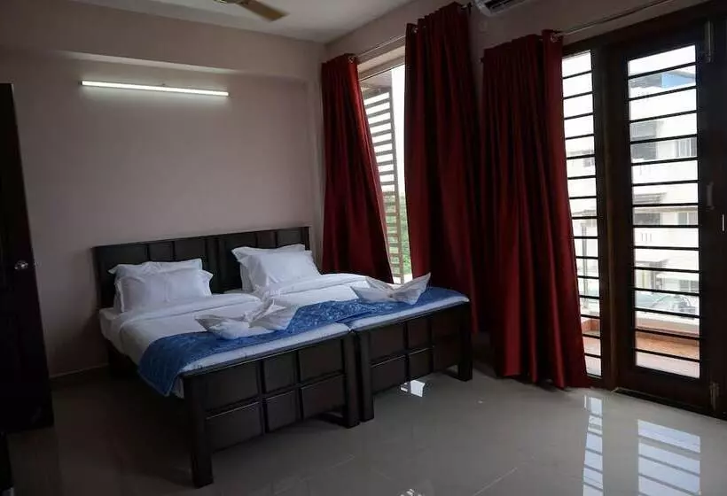 ホテル Solitaire Service Apartments