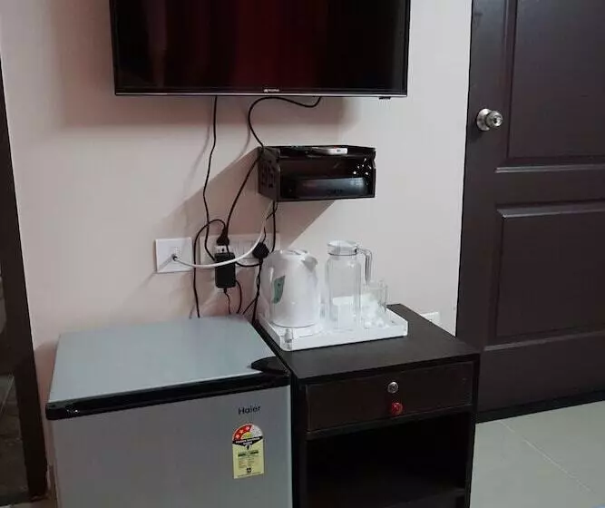 ホテル Solitaire Service Apartments