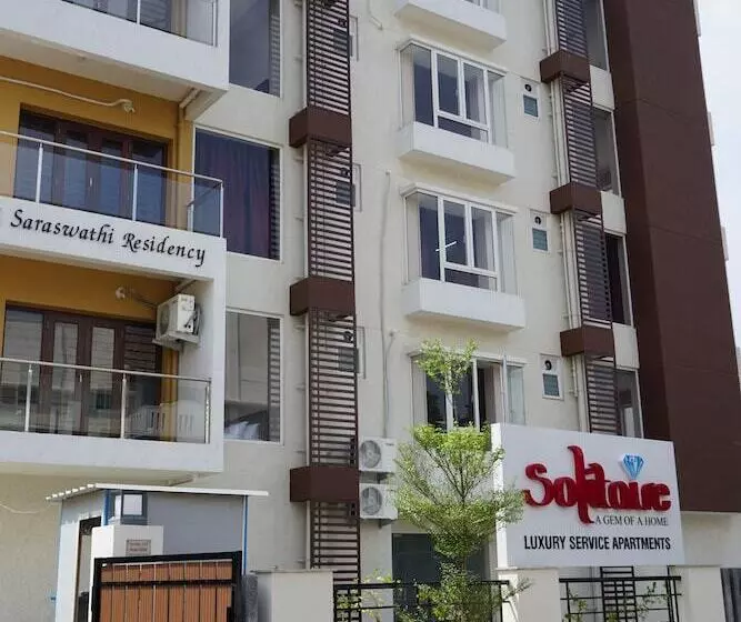 ホテル Solitaire Service Apartments