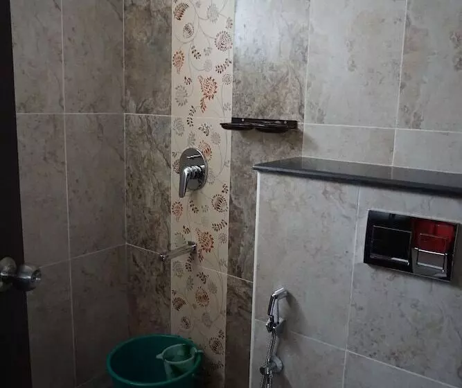ホテル Solitaire Service Apartments