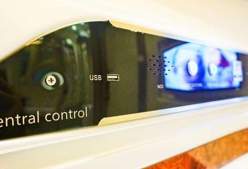 Tab Capsule Hotel Kayoon Surabaya