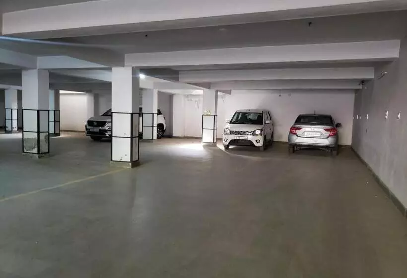 Lijoy Hotel & Restra