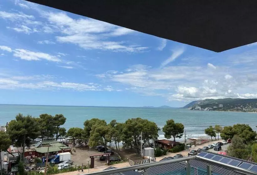 Molla Hotel Restorant