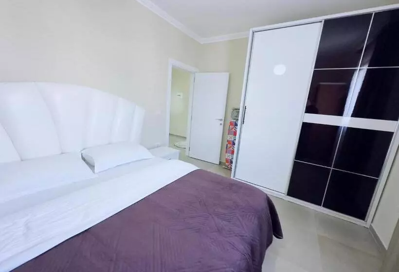 Molla Hotel Restorant