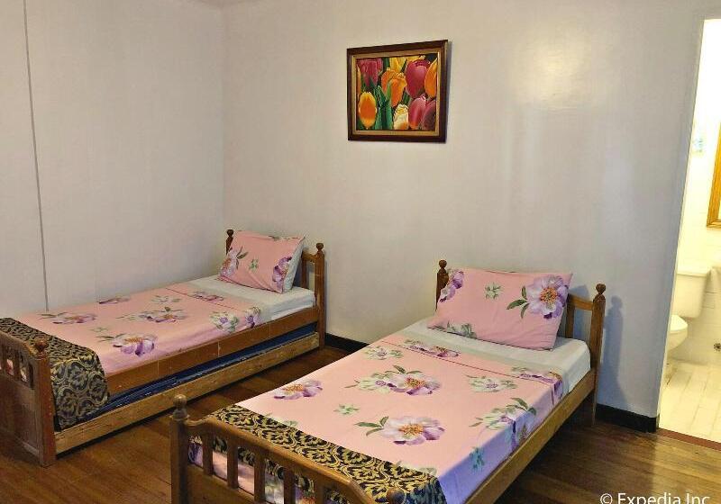 Royal Thee Bed & Breakfast