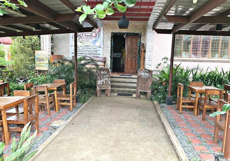 Royal Thee Bed & Breakfast