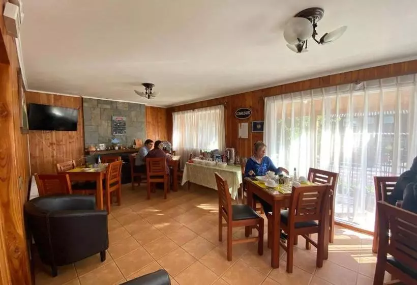 هاستل Hostal Katemu