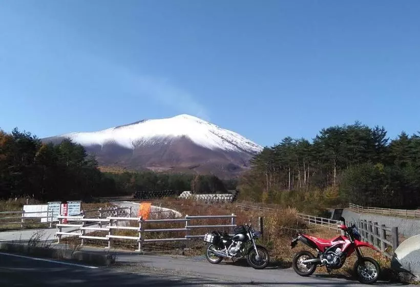 Retkeilymaja Karuizawa Guest House Dorakuso