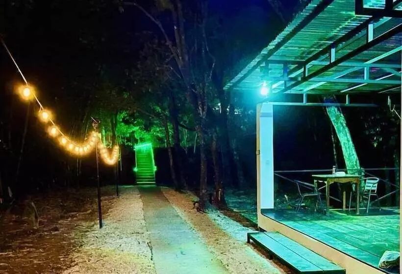 Aamiaismajoitus (B&B) Antema Lodge Secteur Tamarindo, Piscine, Yoga, Gym, Jungle Et Paix
