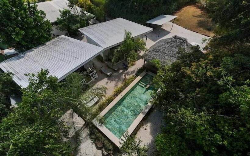 Bed and Breakfast Antema Lodge Secteur Tamarindo, Piscine, Yoga, Gym, Jungle Et Paix