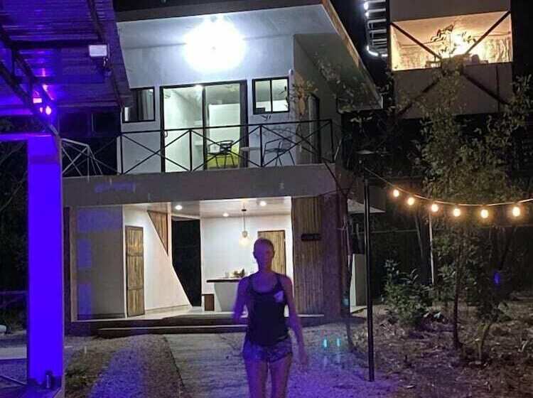 Bed and Breakfast Antema Lodge Secteur Tamarindo, Piscine, Yoga, Gym, Jungle Et Paix