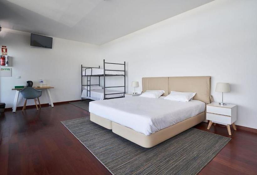 مبيت وإفطار Marina Rooms