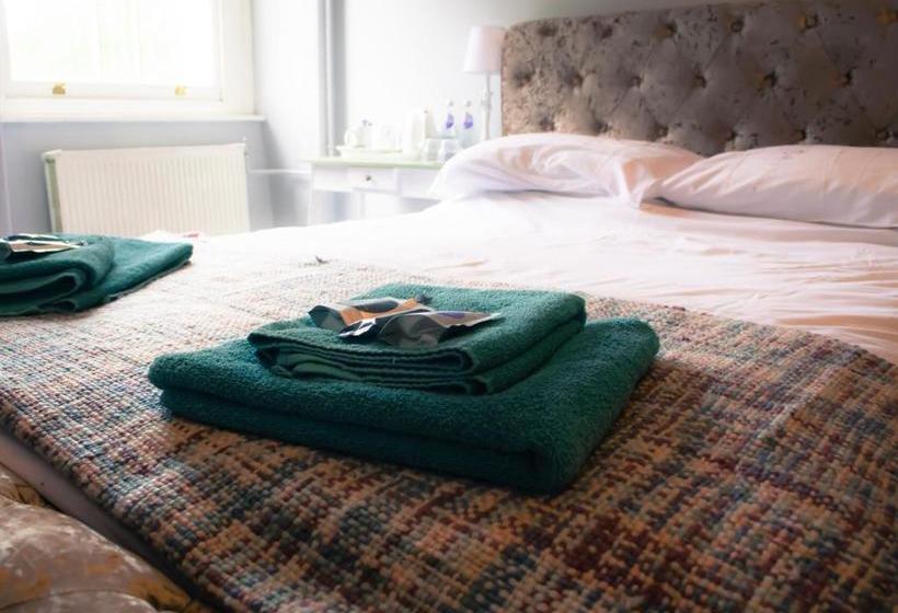 Bed and Breakfast The Old Down Inn