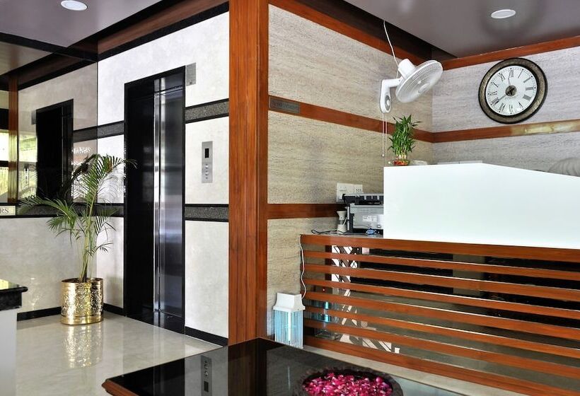 هتل Continental Blue