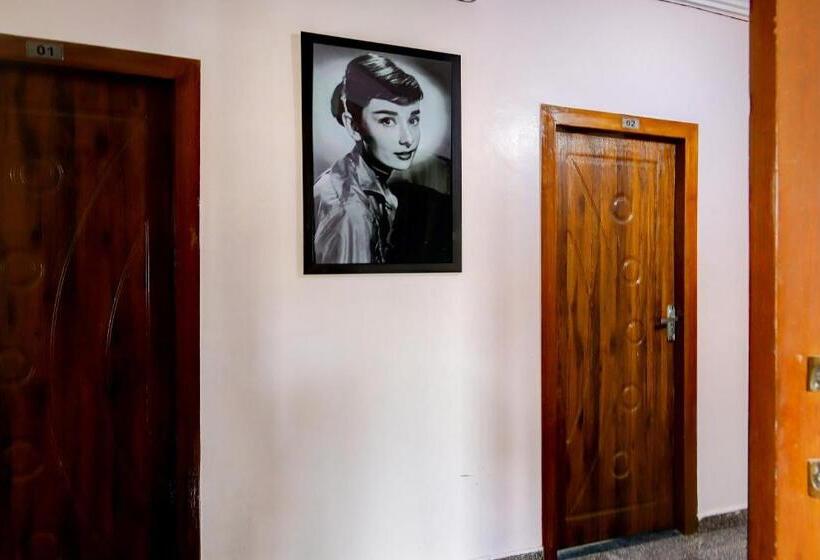 Hotel Flagship 29293 Athithi Comforts