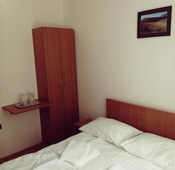 Hôtel Hostel Cppi Nord