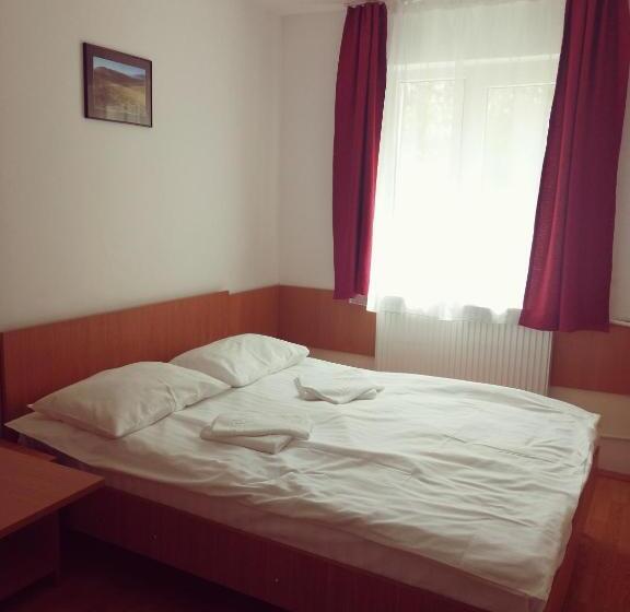 Hôtel Hostel Cppi Nord