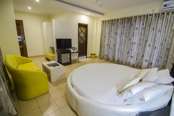 ホテル Raj Palace