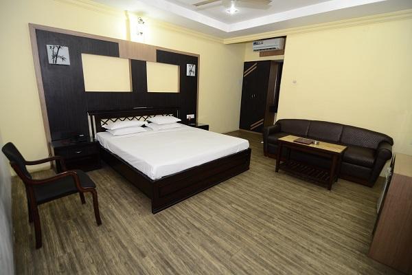 ホテル Raj Palace