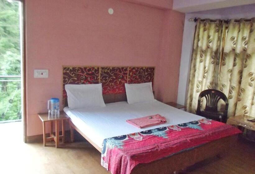 בית מלון כפרי Pines And Peaks