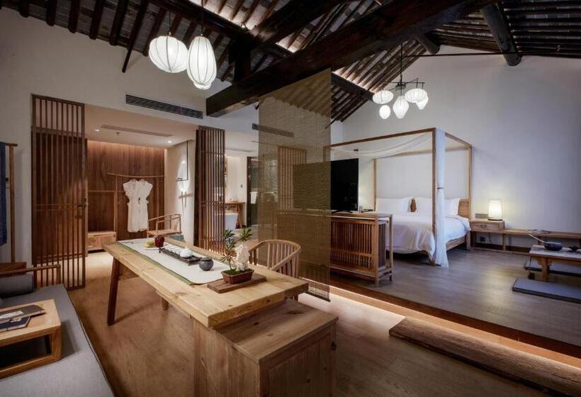 בית מלון כפרי Uin Oriental