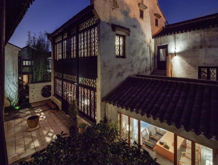 בית מלון כפרי Uin Oriental